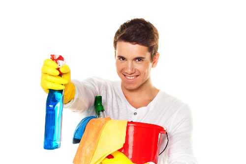 Local gutter maintenance visit for a flat or terrace in Islington